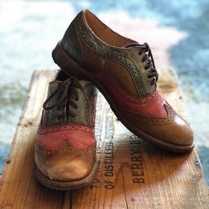 Bed Stu Oxfords Size 8, Style 0072 Lita Vibram